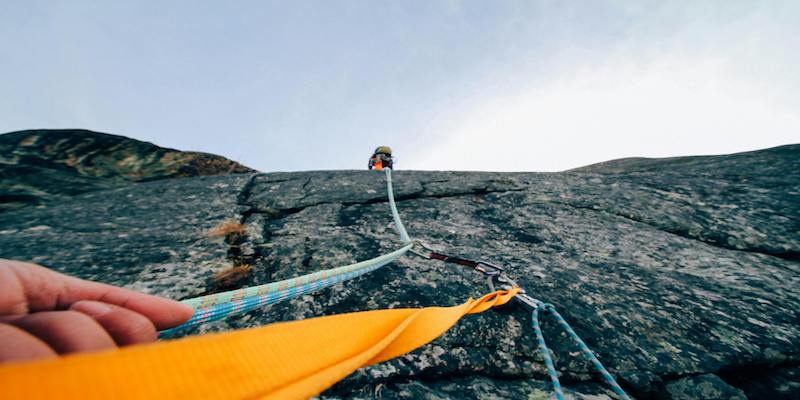 supporting-rock-climber